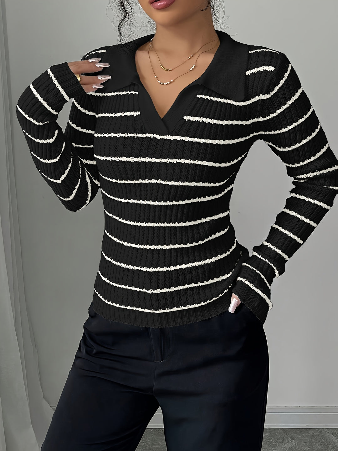 Claire Elegant Versatile Pullover