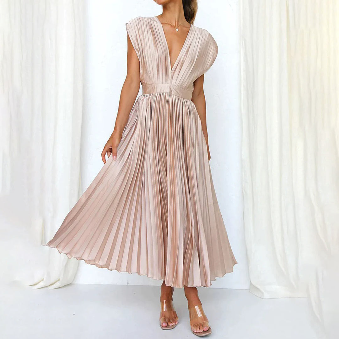 Constance | Timeless Pleated Midi Dress
